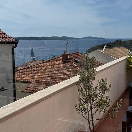 Jakov & Antonia Heritage Estate Hvar Town Buitenkant foto